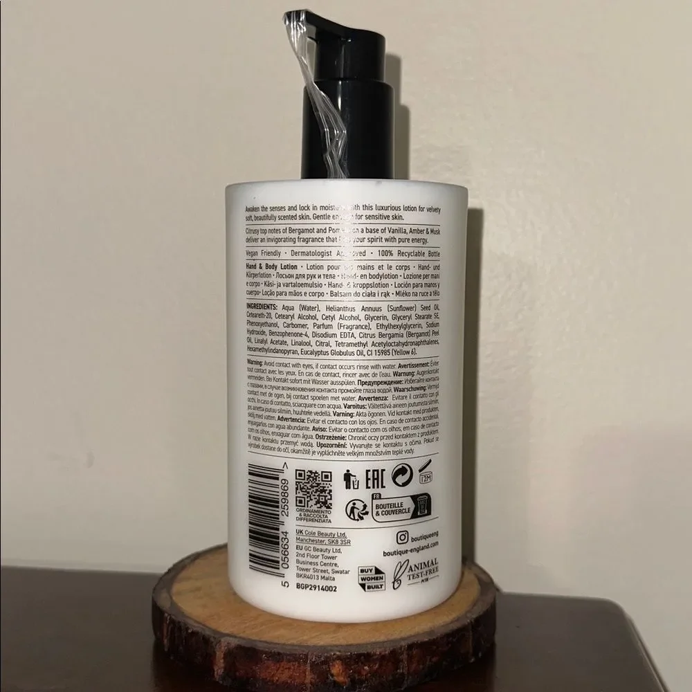 COLE BEAUTY Bergamot & Pomelo Hand Wash & Lotion Gift Set